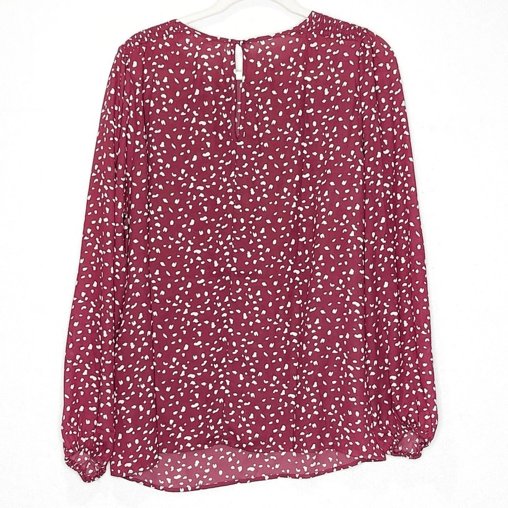 LUSH Madison Back Detail Blouse Burgundy Abstract Animal Print Size 2X - Picture 2 of 6